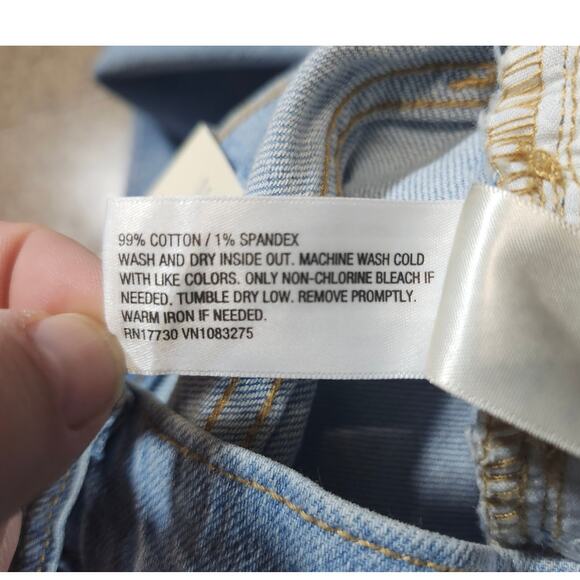 Universal Thread 90s Straight Jeans Sz 2R Sequin Light Wash NWT Y2K Style Retro - Picture 8 of 8